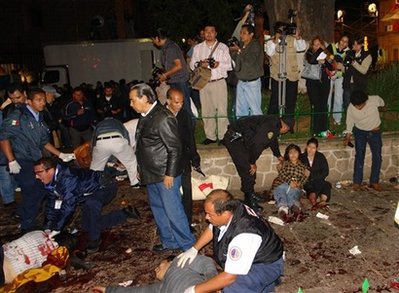 Photo Associated Press (AP). Blast_in_Morelia__Mexico.jpg